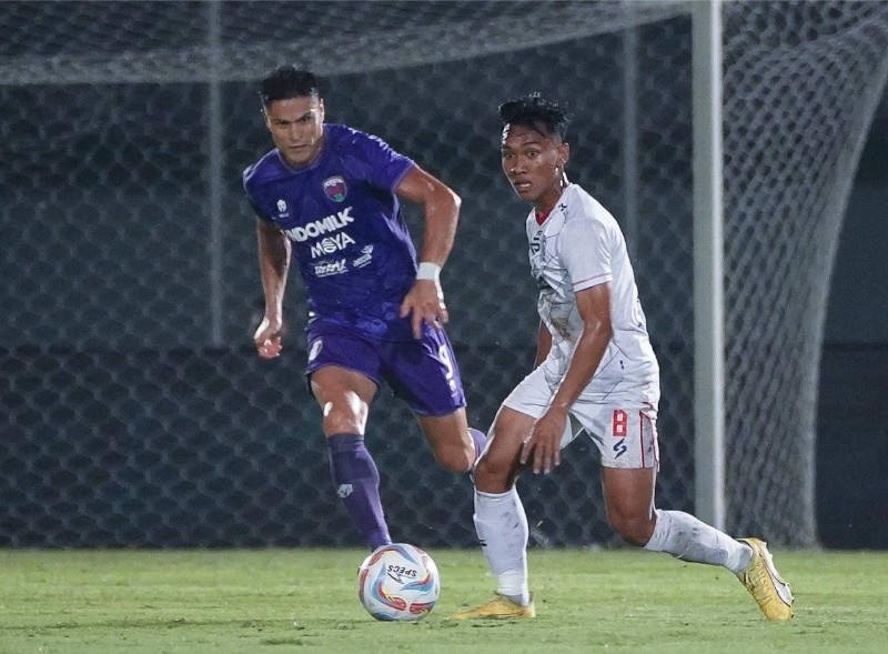 Arema có lợi thế sân nhà trước Persita Tangerang