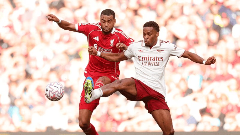 Arsenal đại chiến với kình địch Liverpool