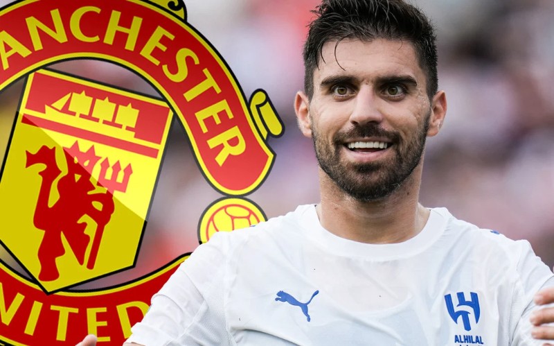 Neves phù hợp với đội hình của MU