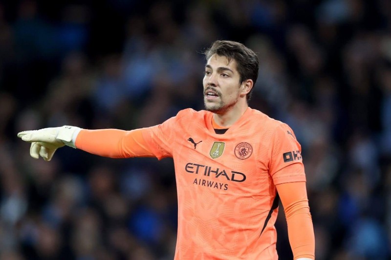 Ortega rời đi không ảnh hưởng đến đội hình Man City