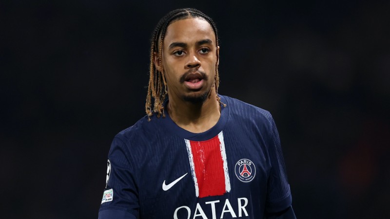 MU xem xét chiêu mộ Barcola