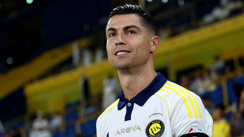 CR7 khó có khả năng gia nhập kình địch của MU