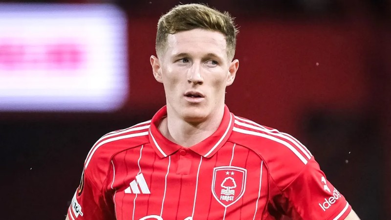 Anderson chơi ấn tượng trong màu áo Nottingham