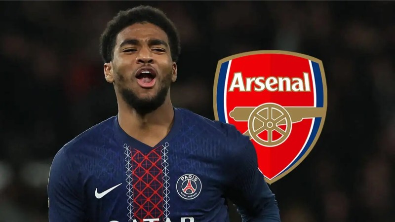 Pháo thủ muốn ký hợp đồng với Mbaye