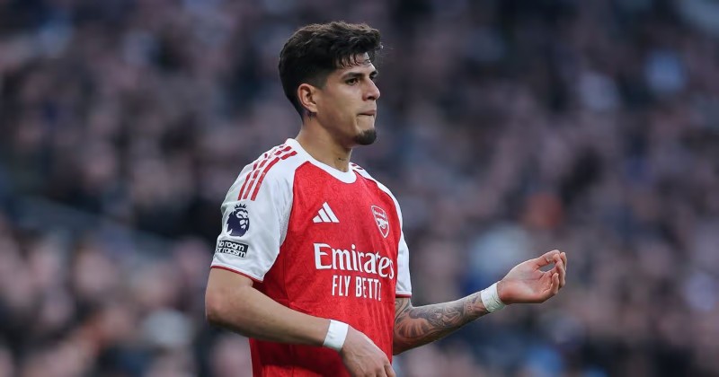 Hincapie có tinh thần thi đấu tuyệt vời