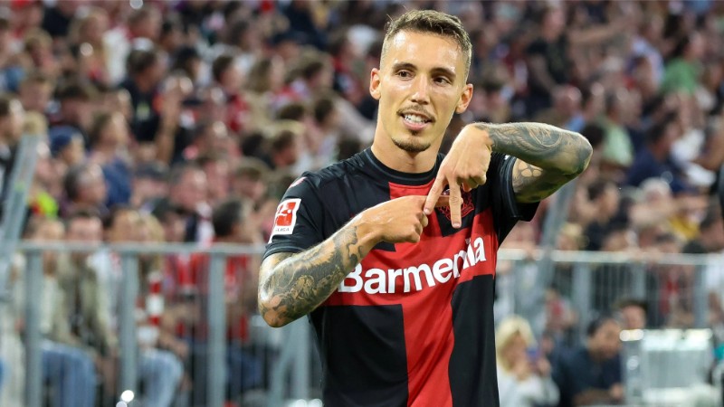 Barca gấp rút chiêu mộ Grimaldo