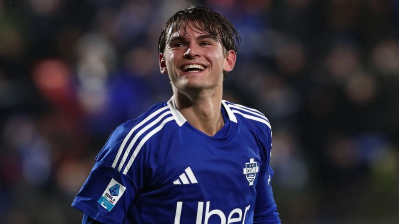 Real Madrid mua Paz với giá 9 triệu euro